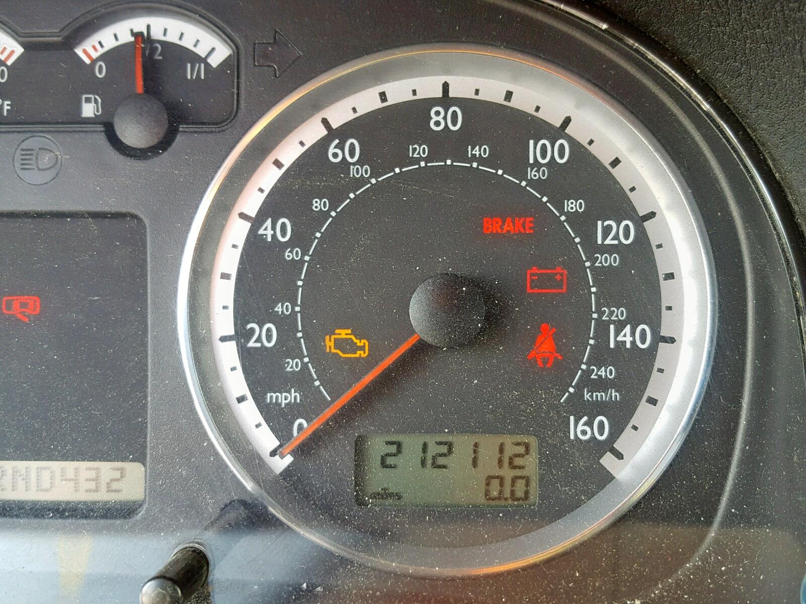 2005 VOLKSWAGEN JETTA