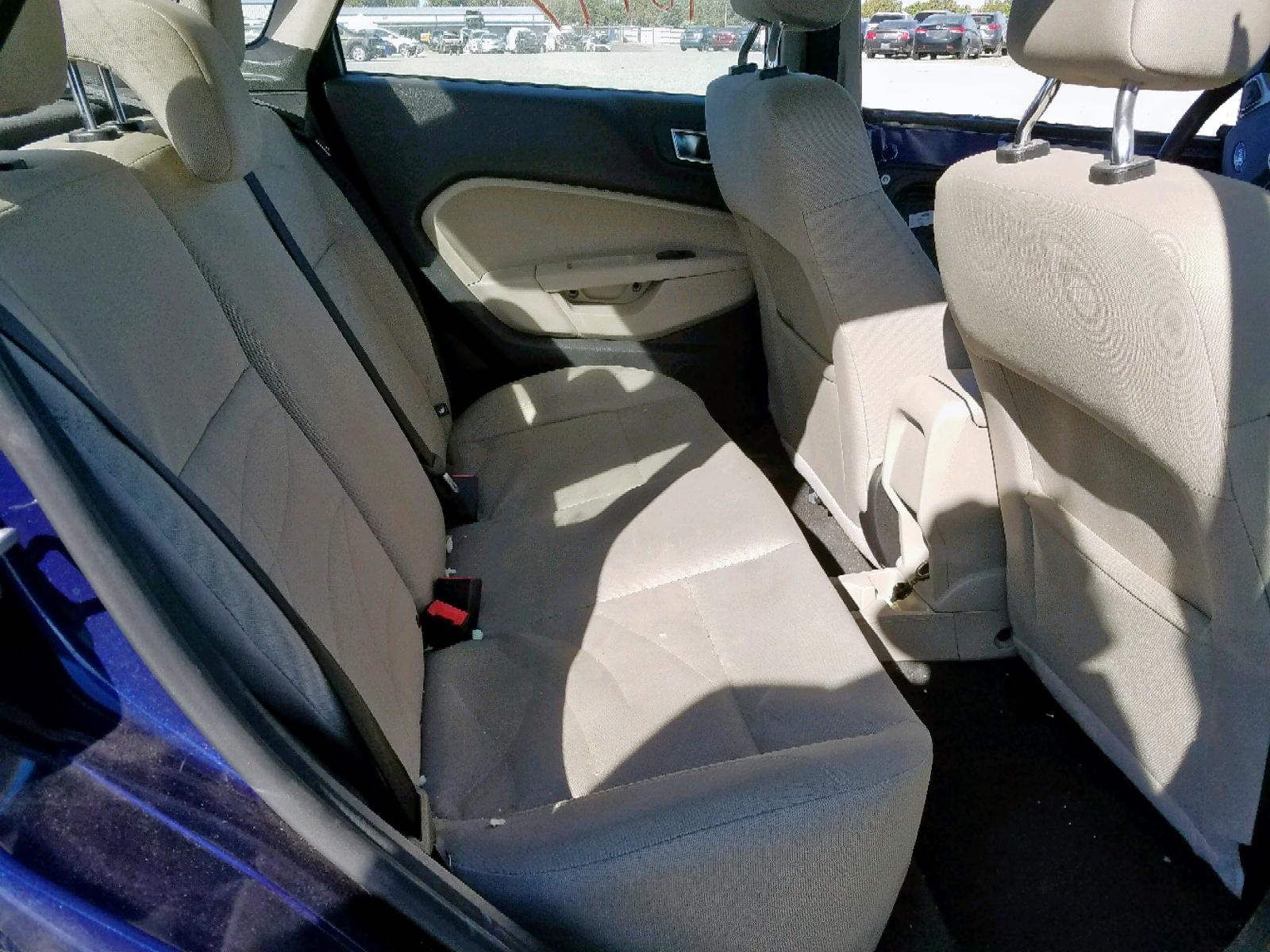 2016 FORD Fiesta