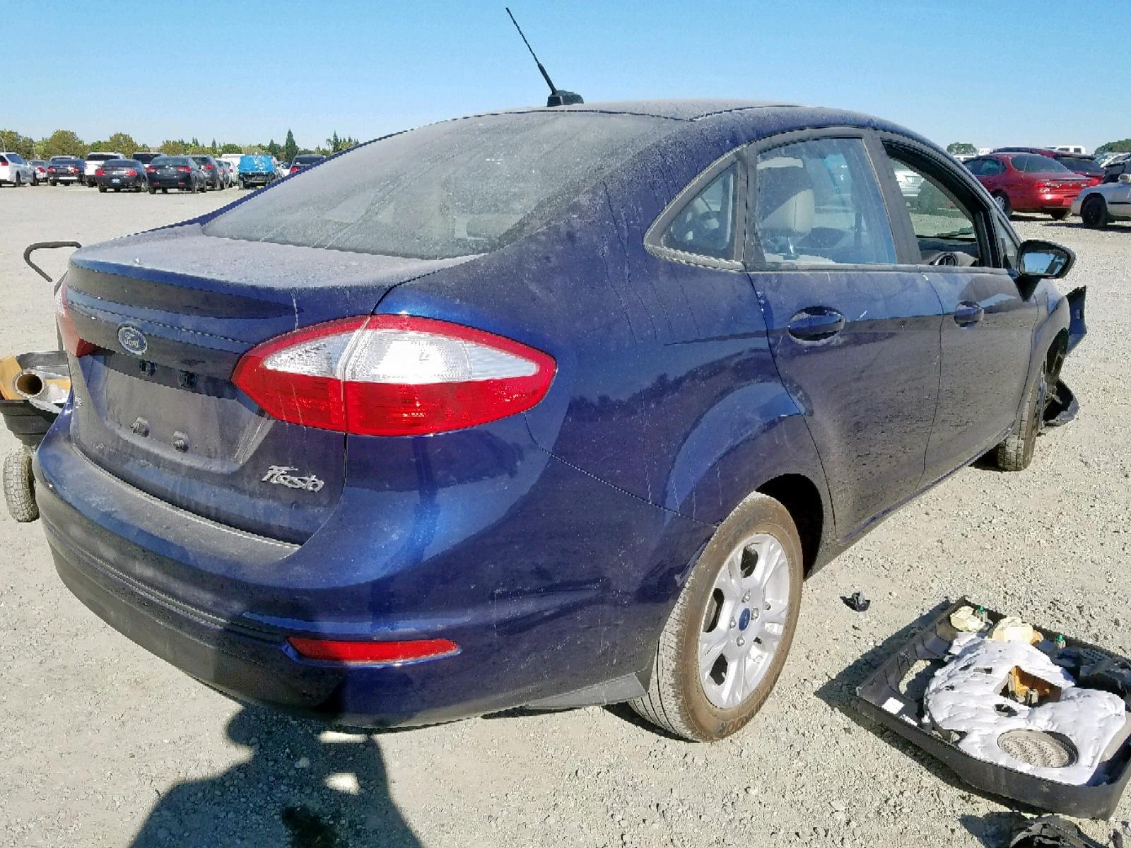 2016 FORD Fiesta