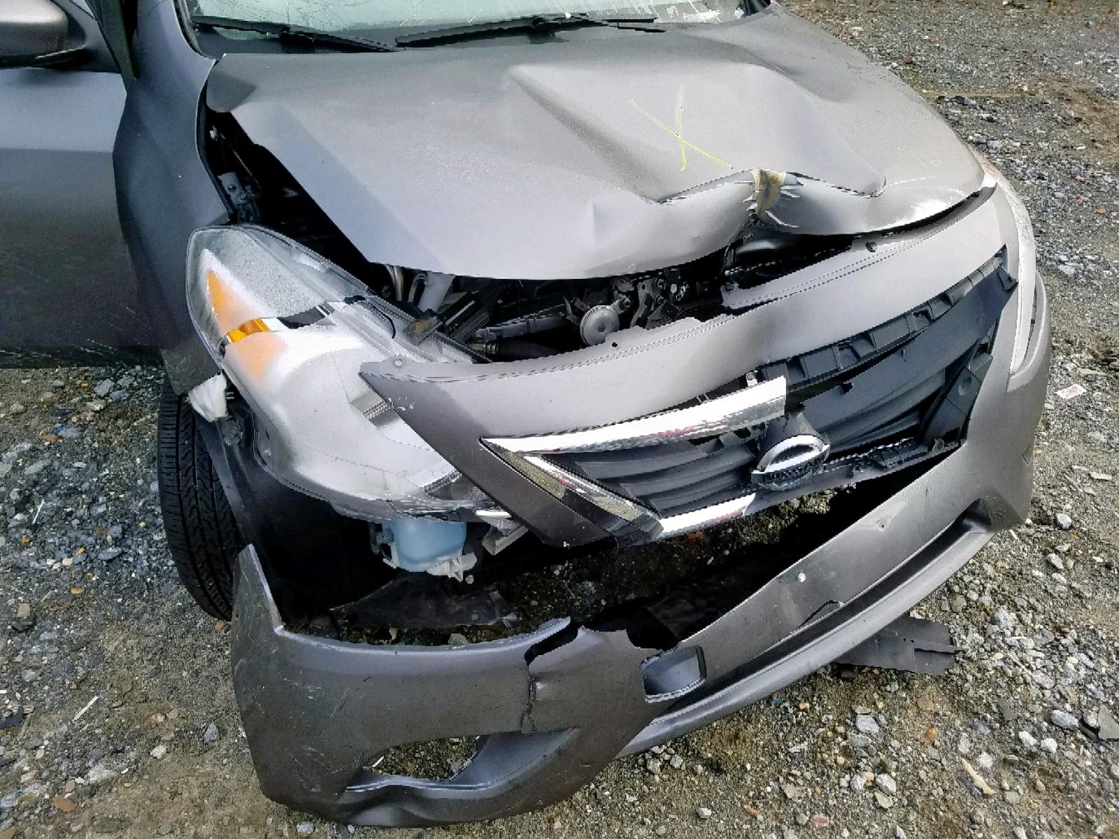 2018 NISSAN VERSA
