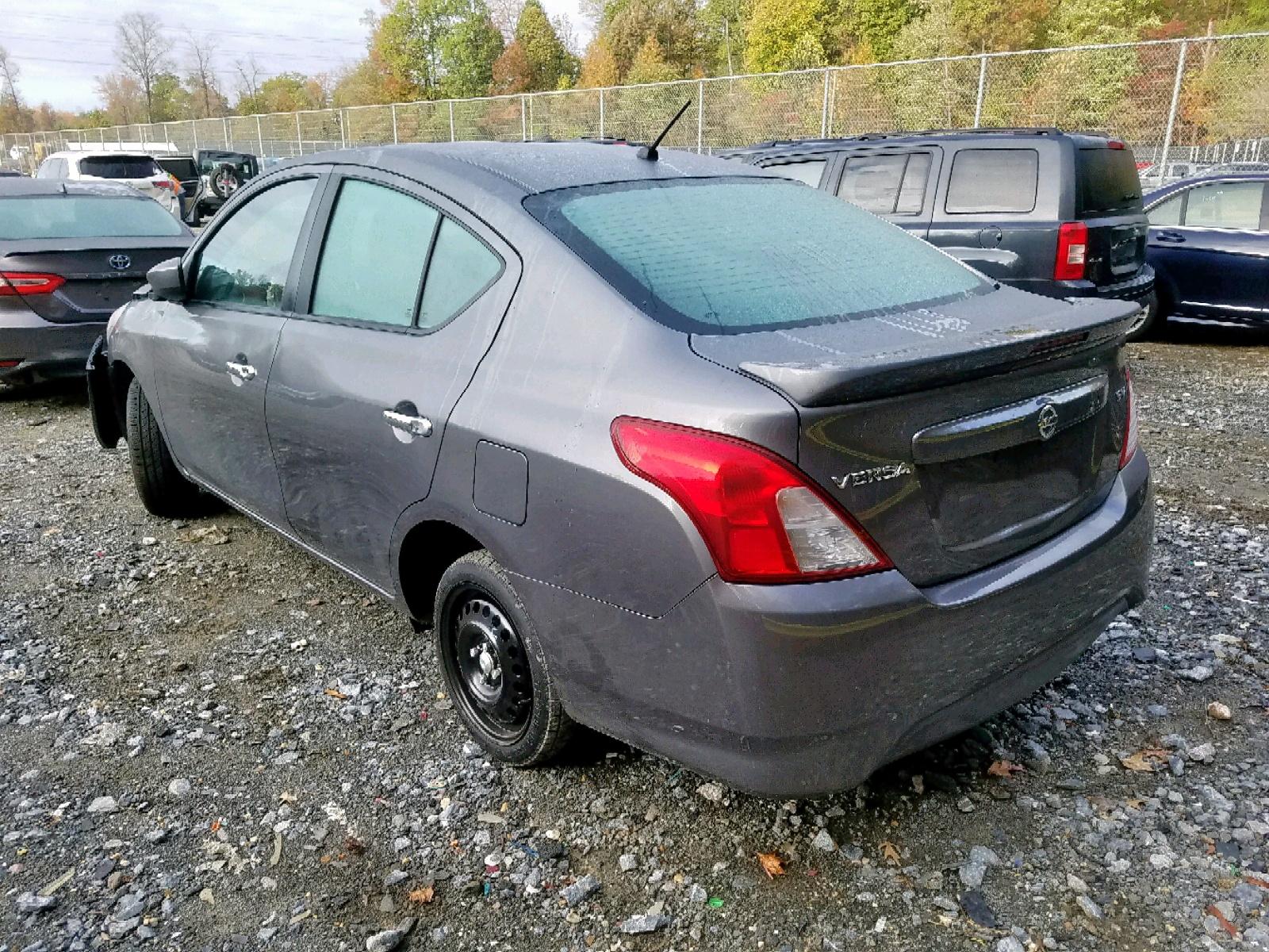 2018 NISSAN VERSA