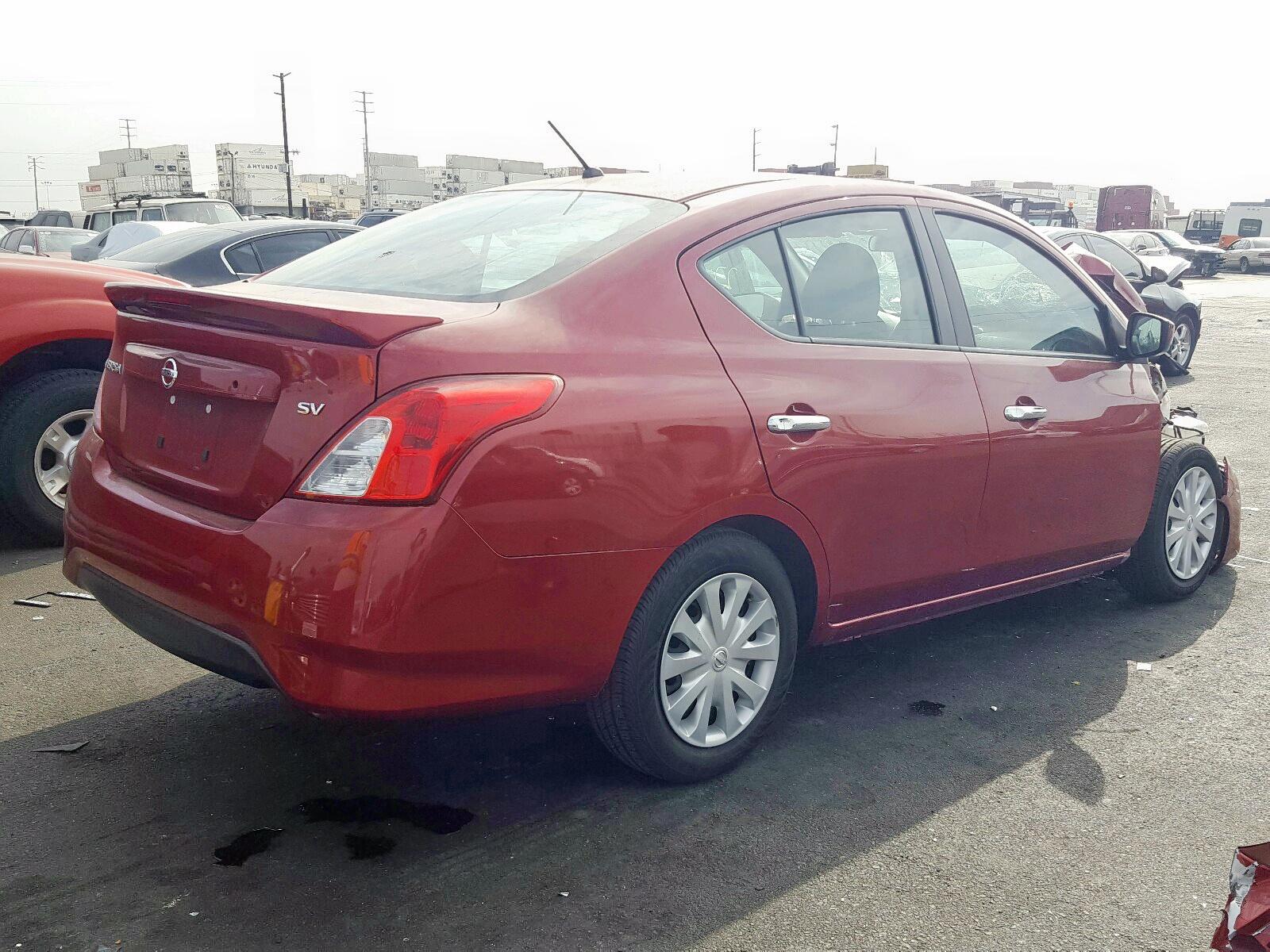 2018 NISSAN VERSA