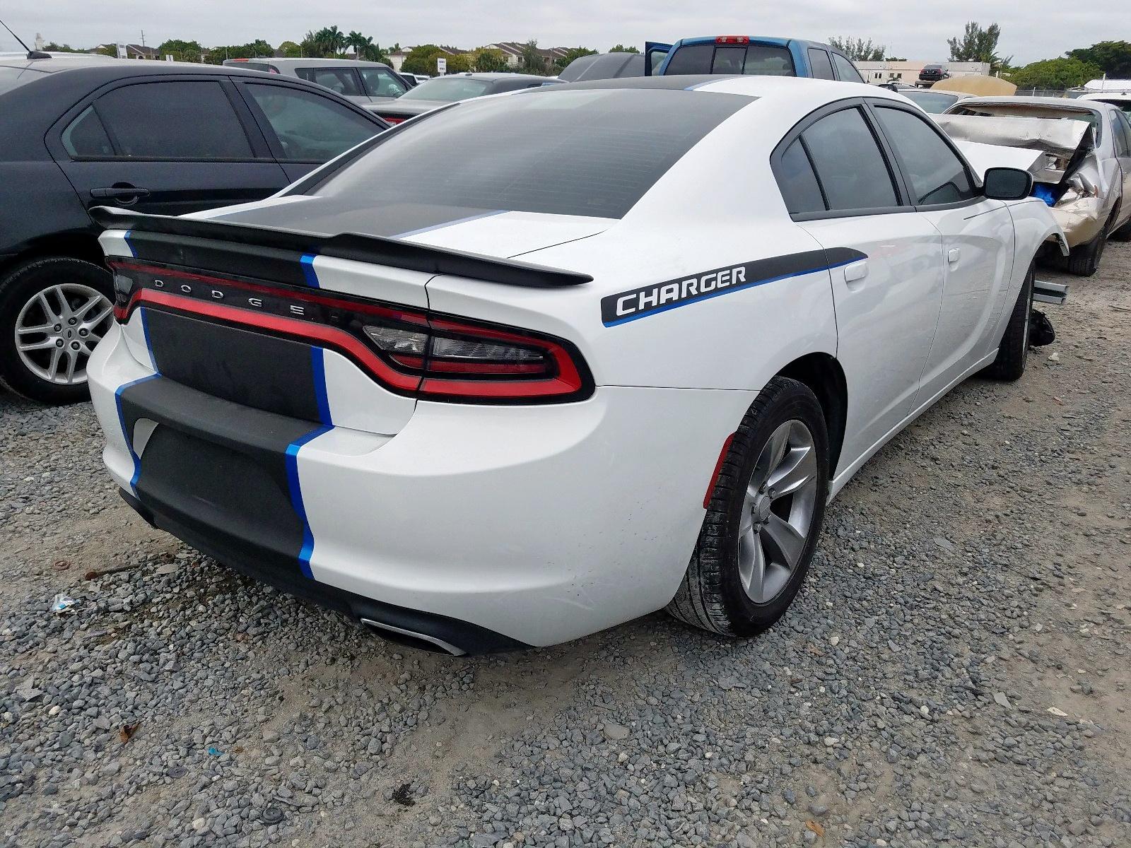 2015 DODGE CHARGER