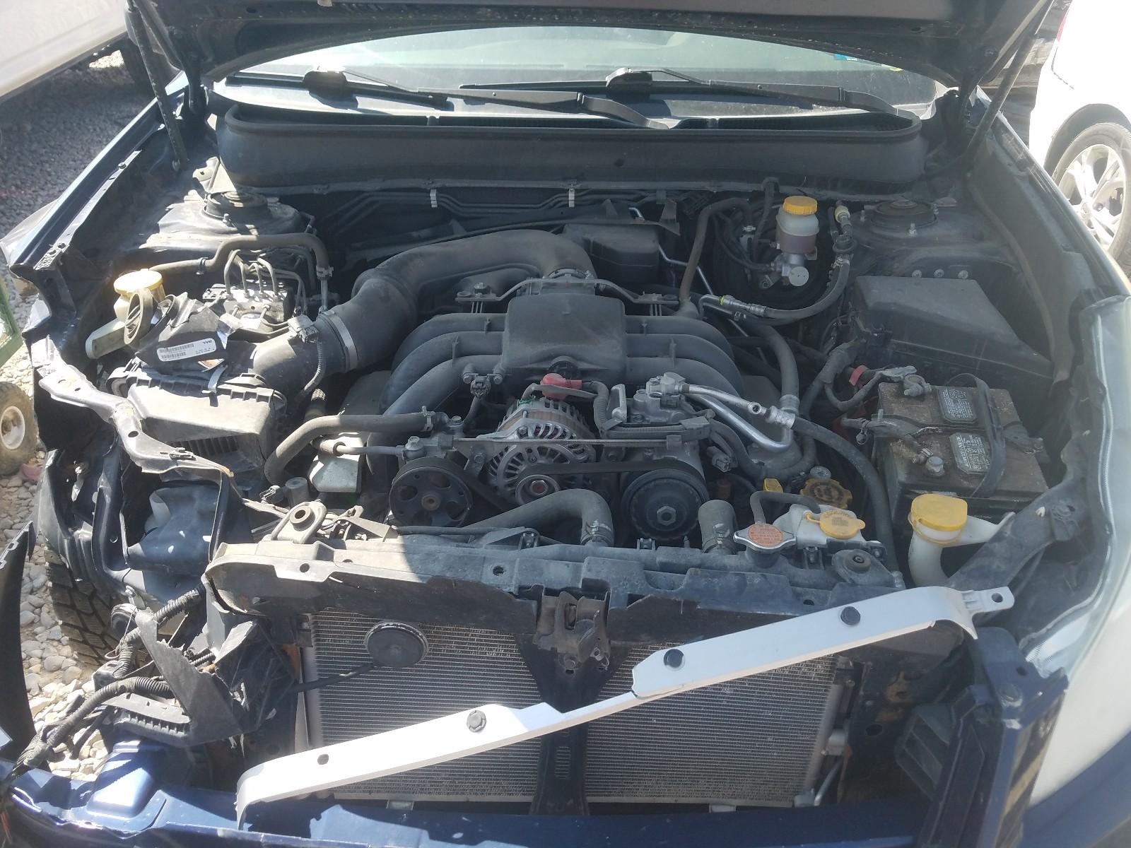 2013 SUBARU Outback
