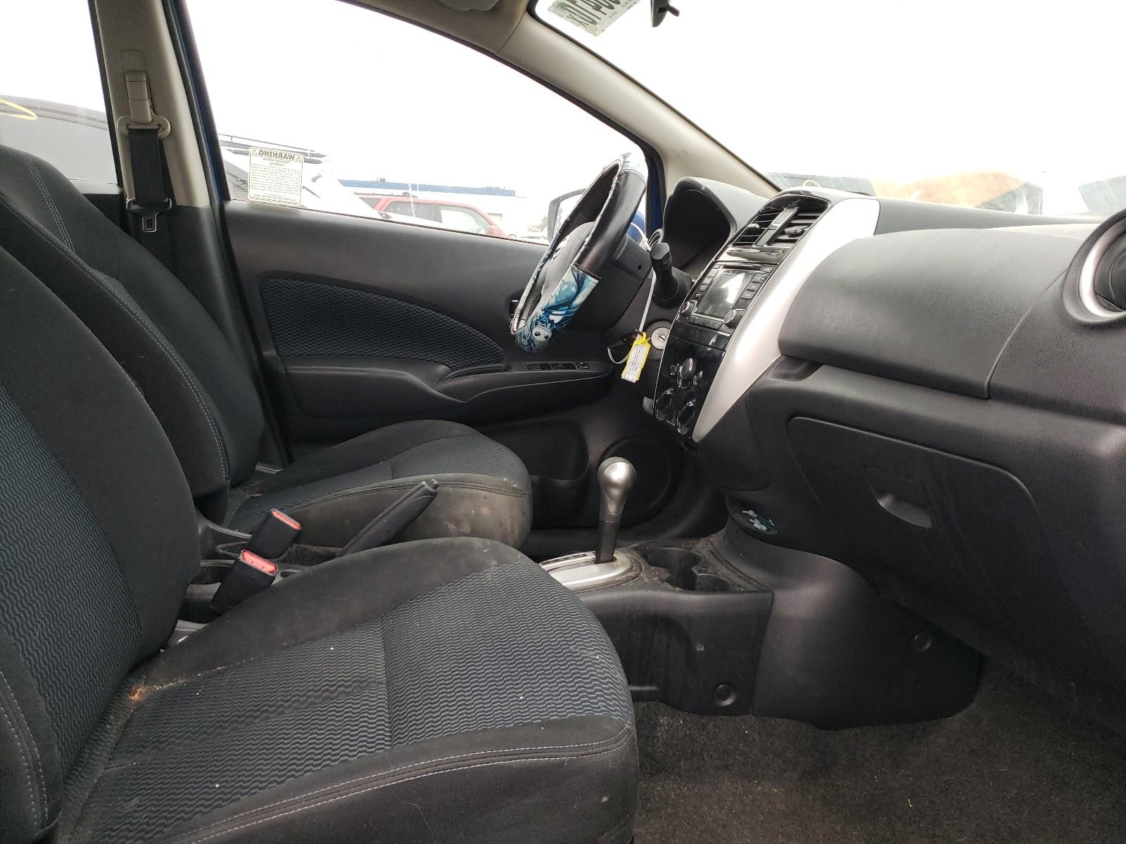 2016 NISSAN VERSA