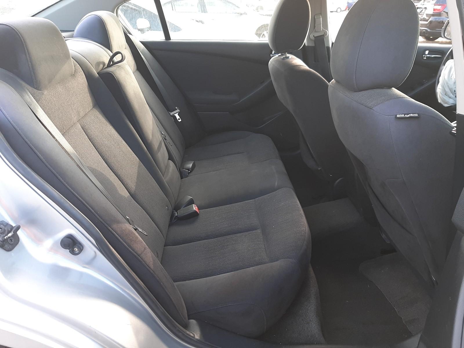 2010 NISSAN ALTIMA