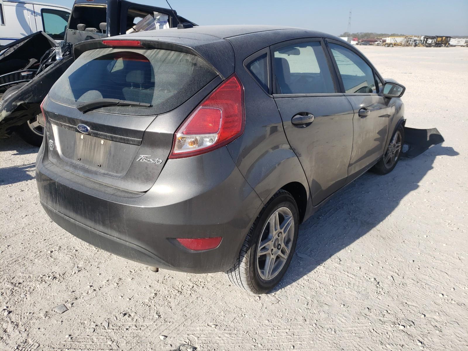 2017 FORD Fiesta