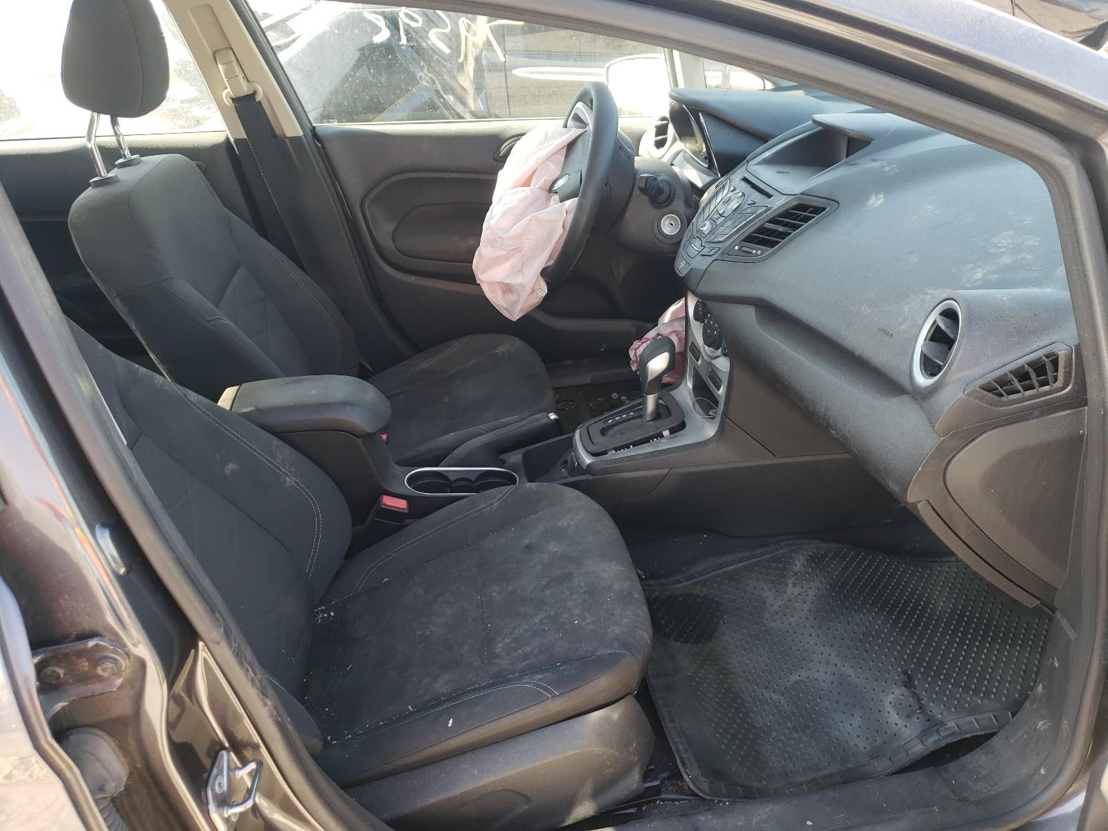 2017 FORD Fiesta
