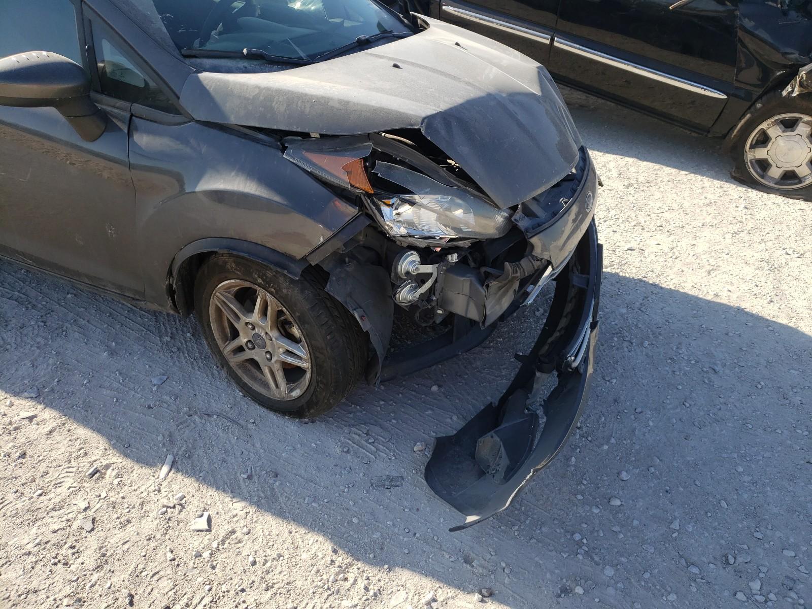 2017 FORD Fiesta
