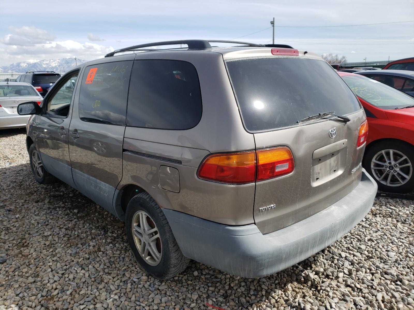 1999 TOYOTA SIENNA