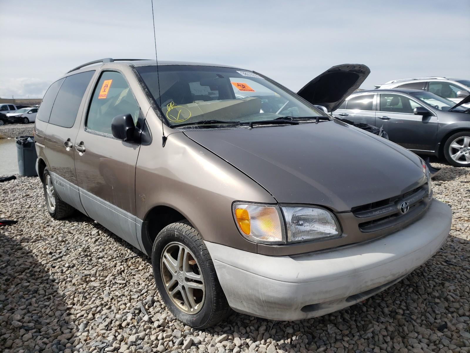 1999 TOYOTA SIENNA