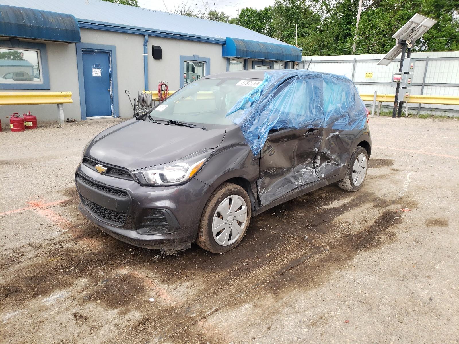 2016 CHEVROLET Spark