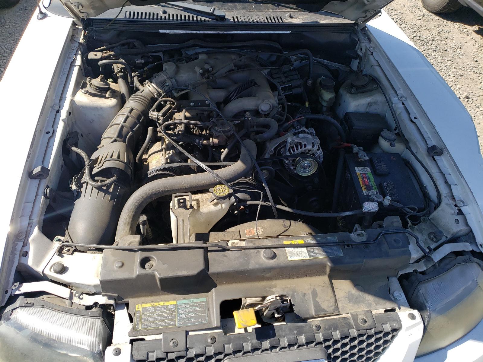 2004 FORD MUSTANG