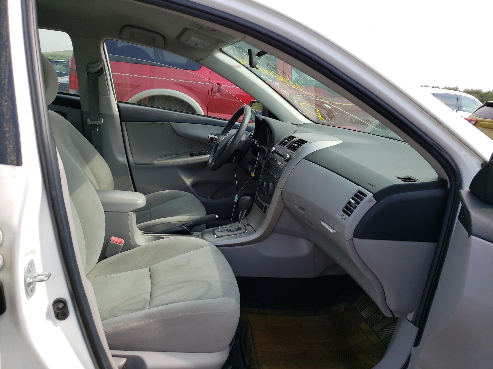 2011 TOYOTA COROLLA