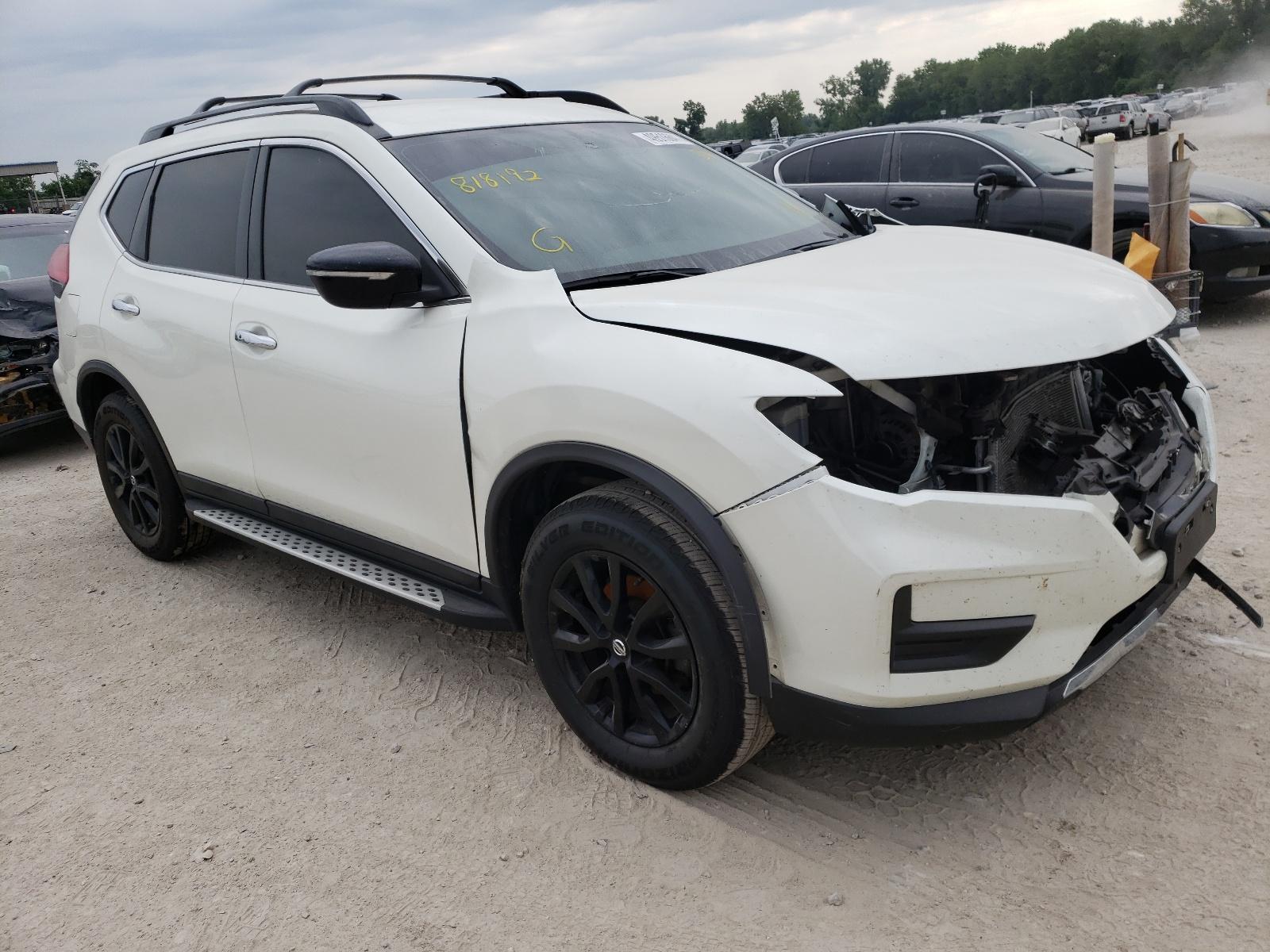 2017 NISSAN ROGUE