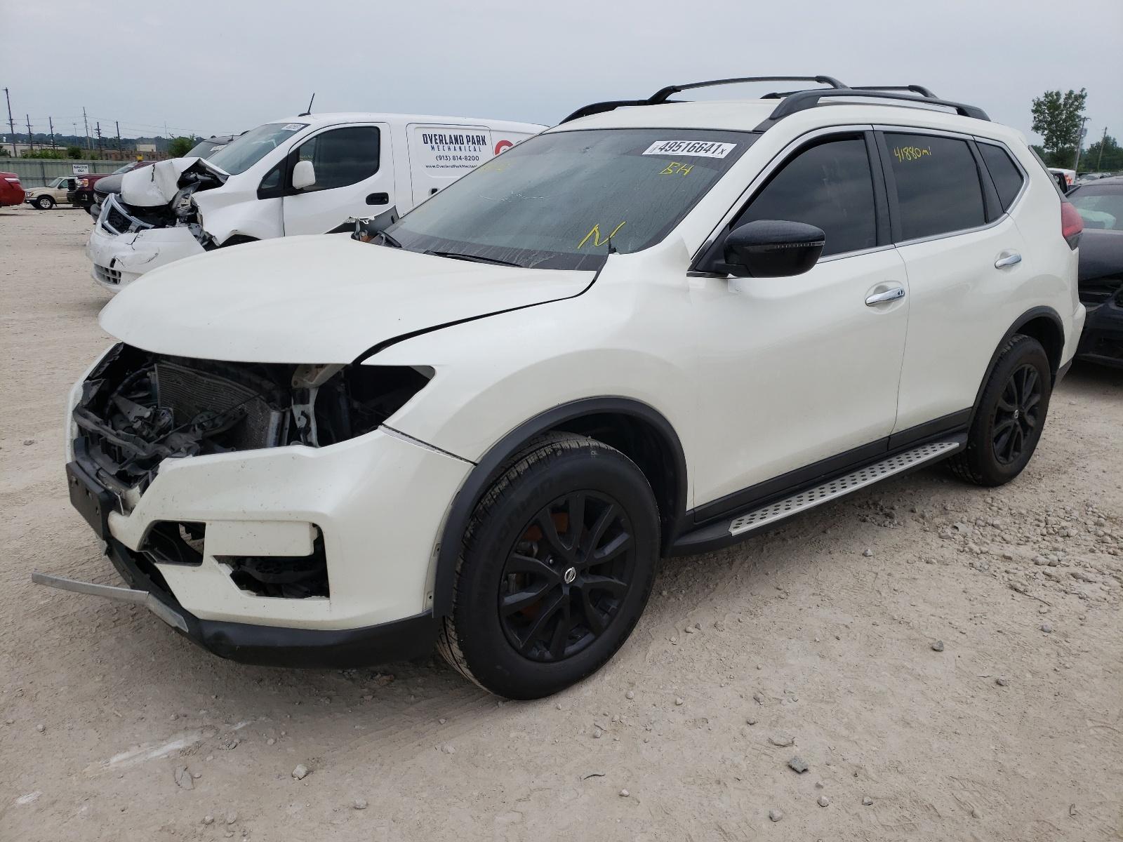 2017 NISSAN ROGUE