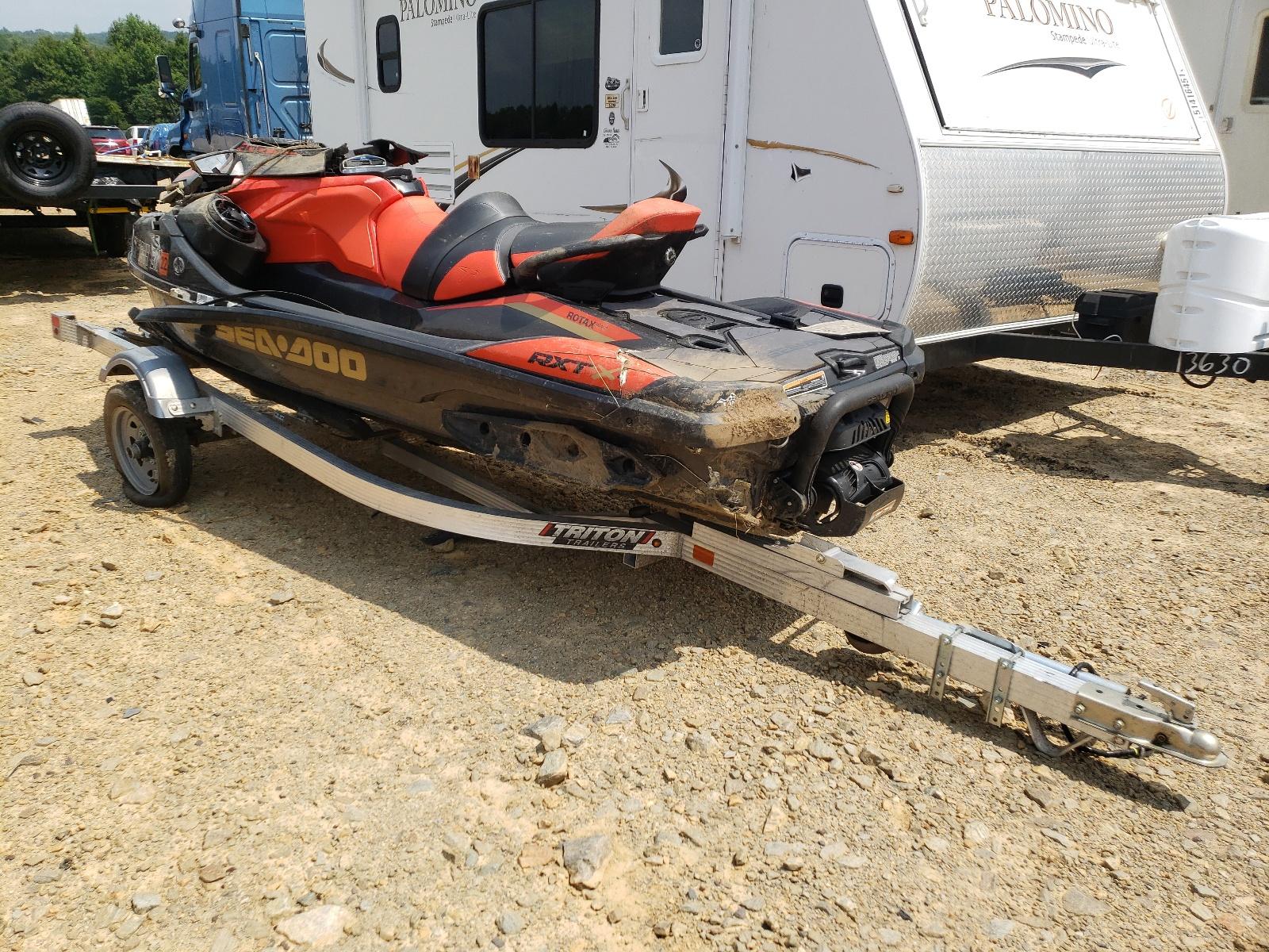 2020 Sea Doo Jet Ski