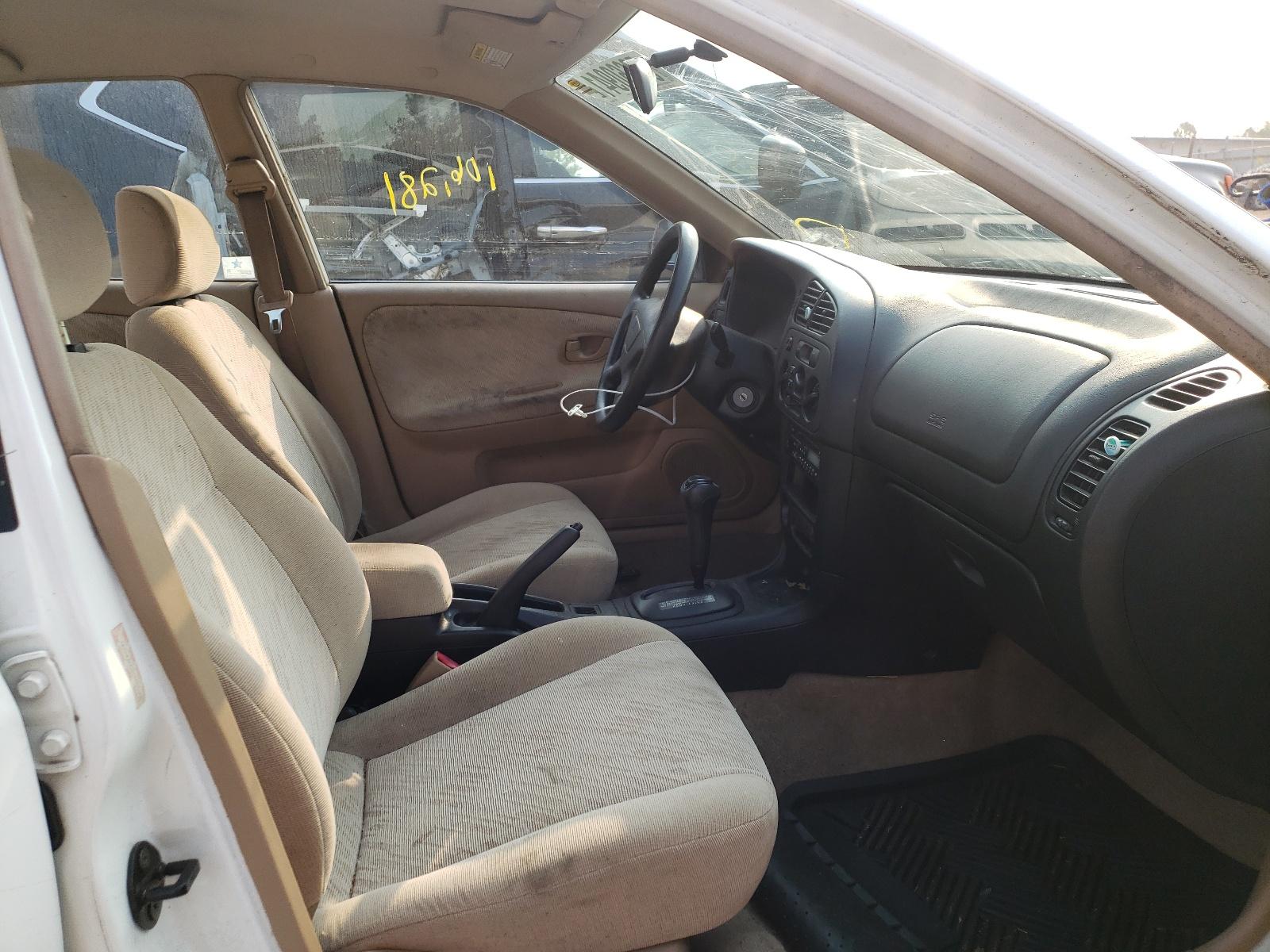 2001 MITSUBISHI MIRAGE