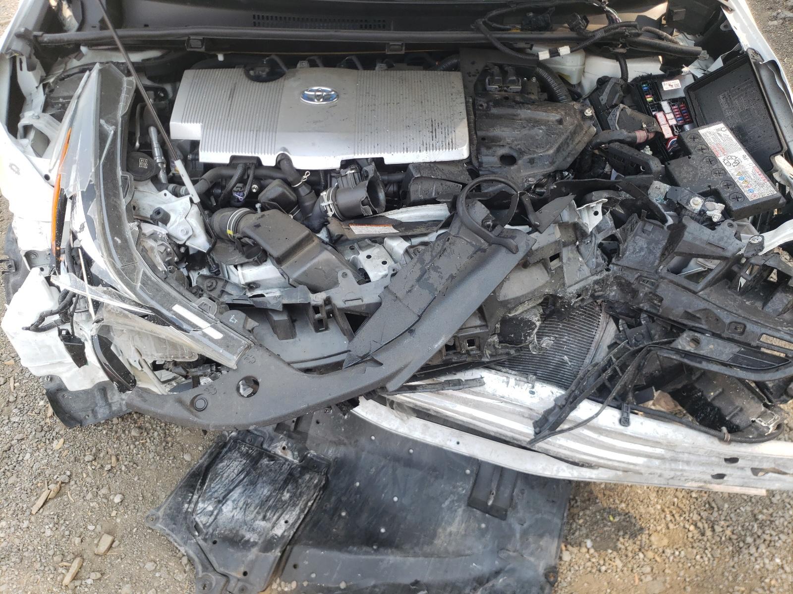 2018 TOYOTA PRIUS