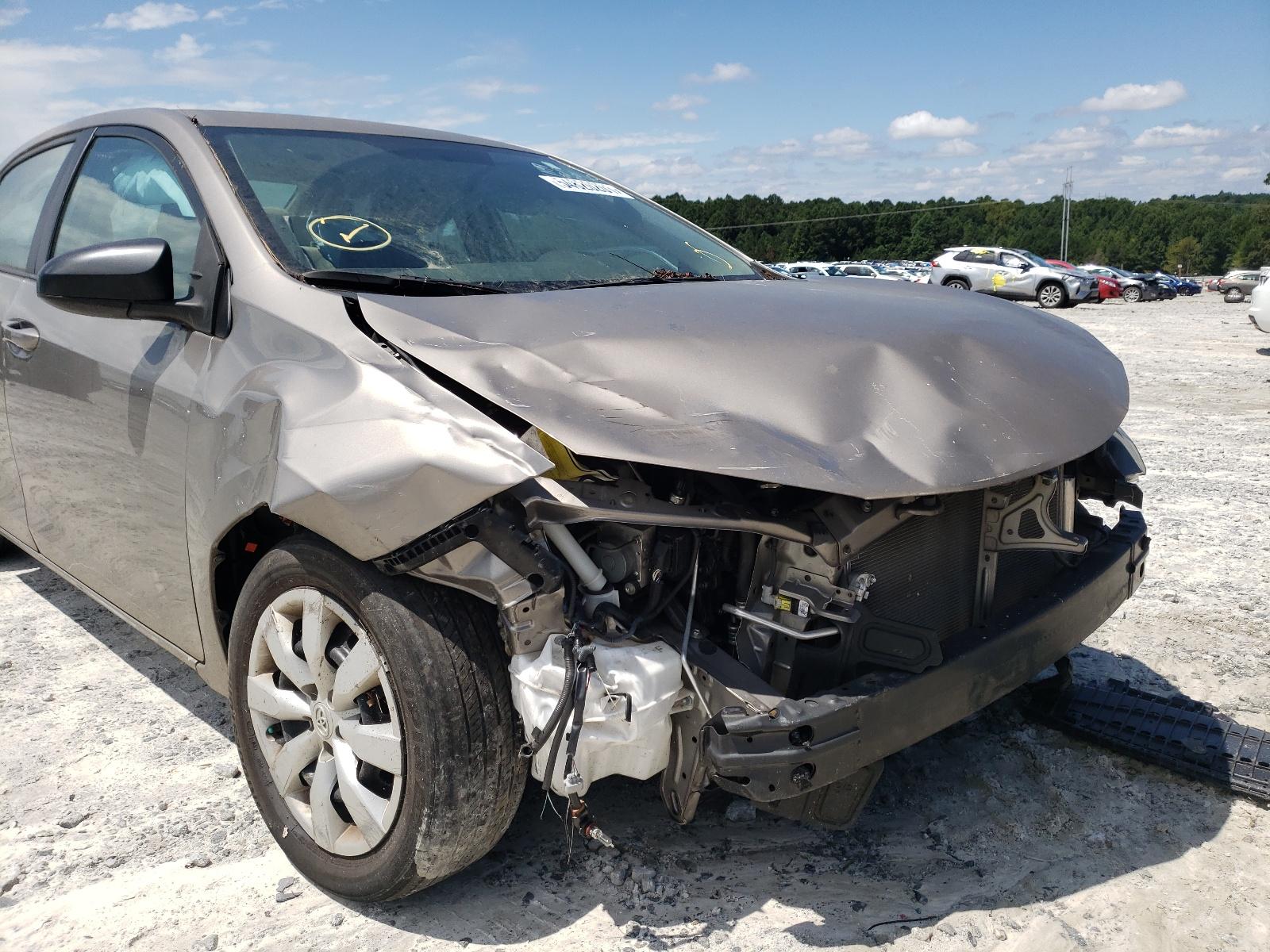2015 TOYOTA COROLLA