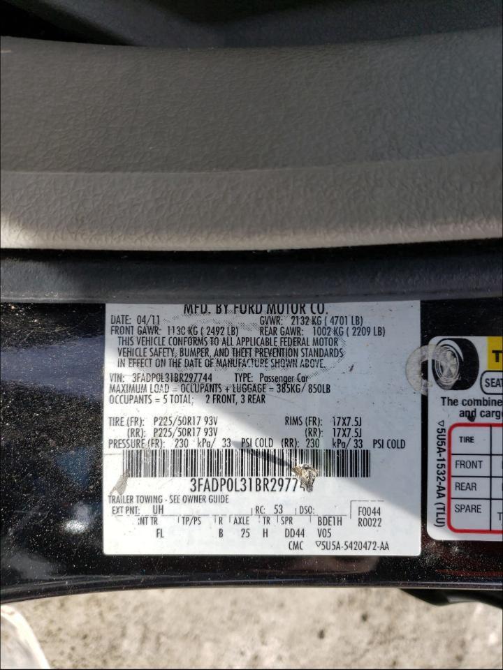 2011 FORD FUSION