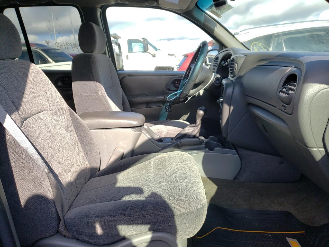 2004 CHEVROLET Trailblazer