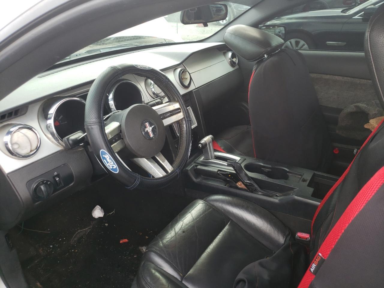 2006 FORD MUSTANG