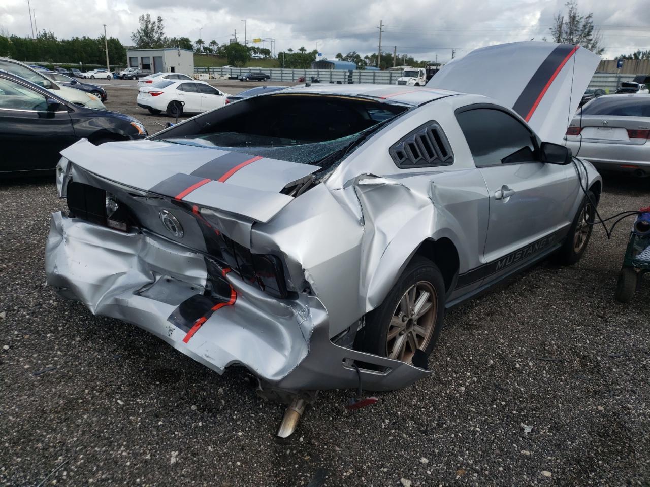 2006 FORD MUSTANG
