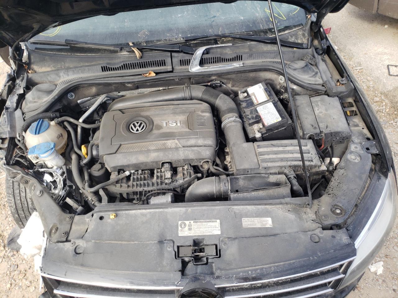 2015 VOLKSWAGEN JETTA