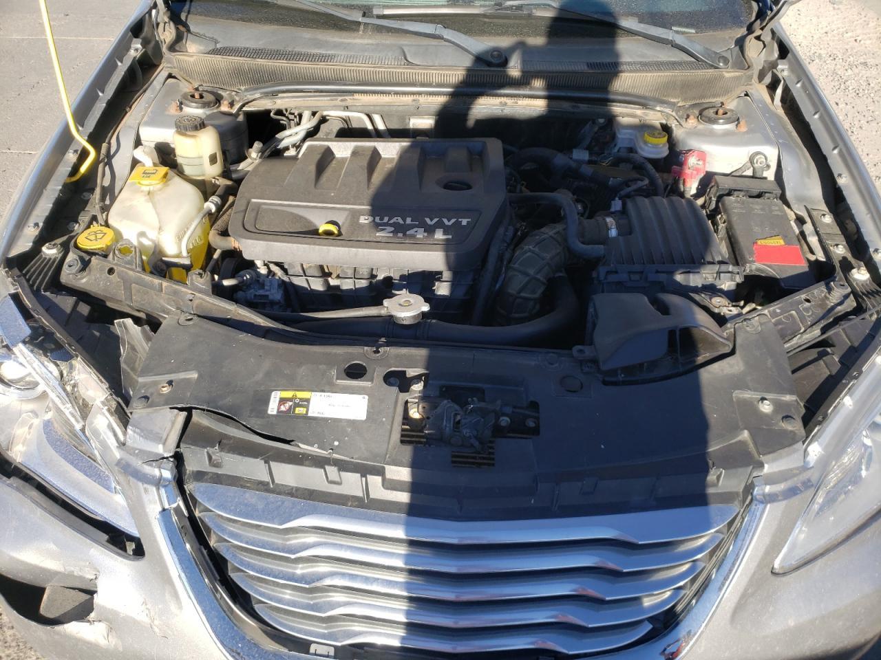 2013 CHRYSLER 200