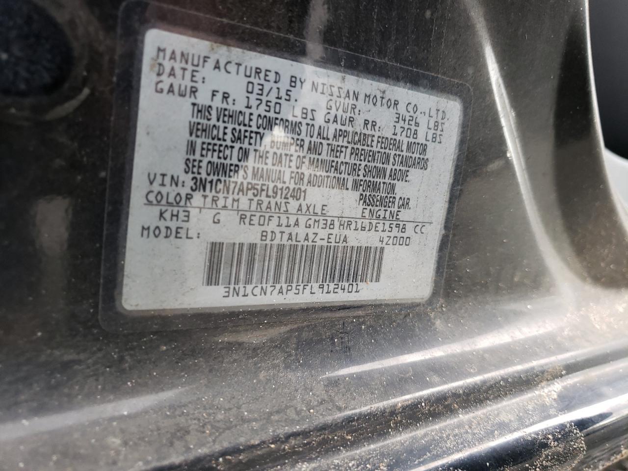 2015 NISSAN VERSA