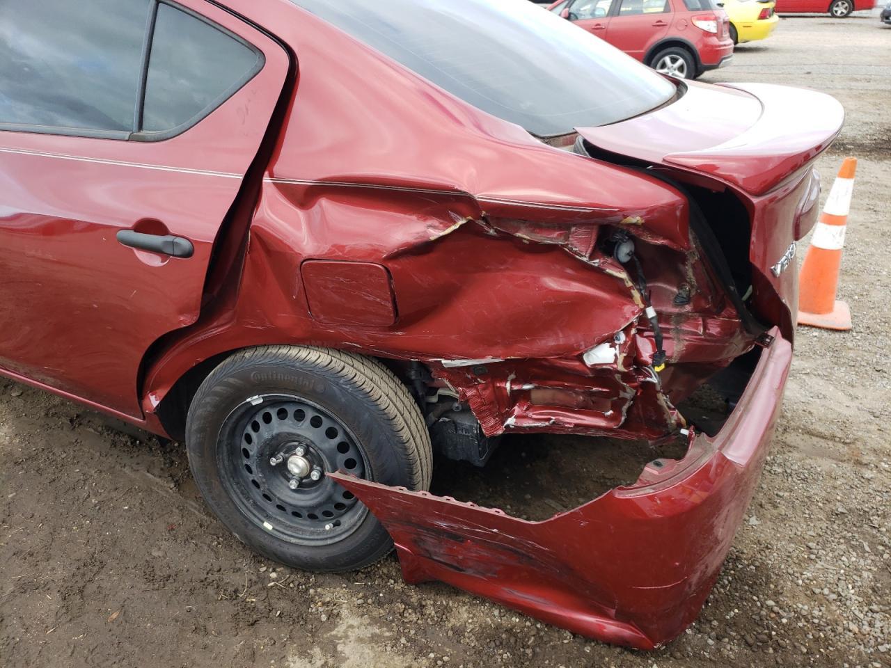 2019 NISSAN VERSA