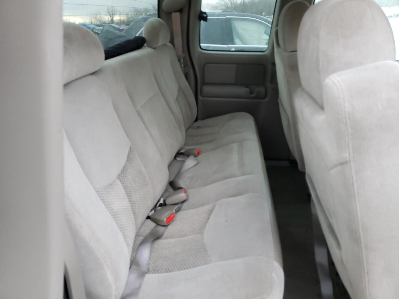 2004 CHEVROLET Silverado