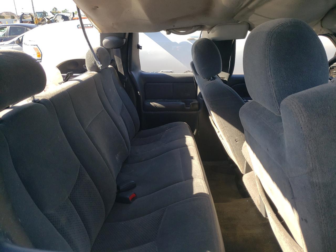 2004 CHEVROLET Silverado