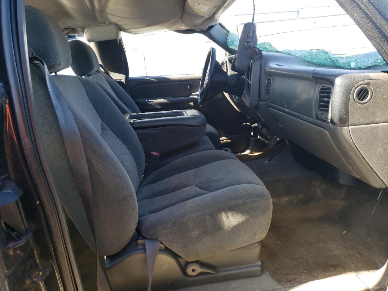 2004 CHEVROLET Silverado