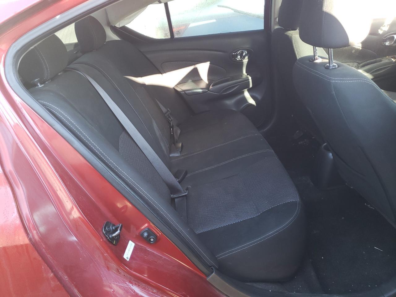 2019 NISSAN VERSA