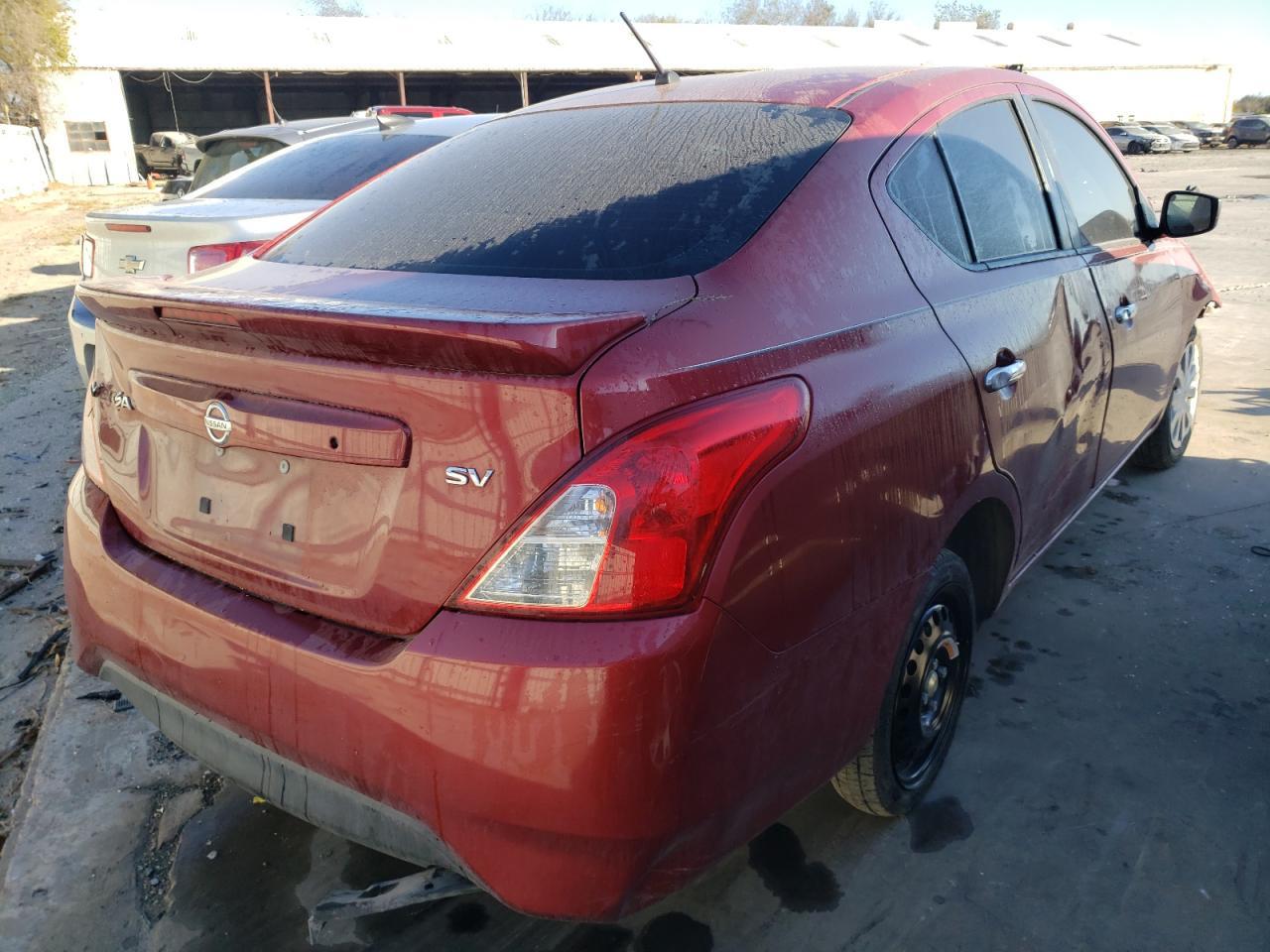 2019 NISSAN VERSA