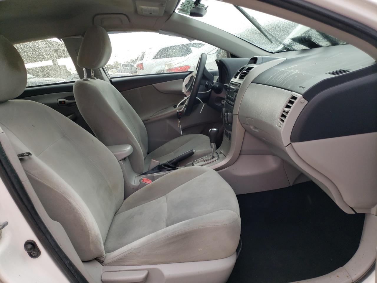 2012 TOYOTA COROLLA