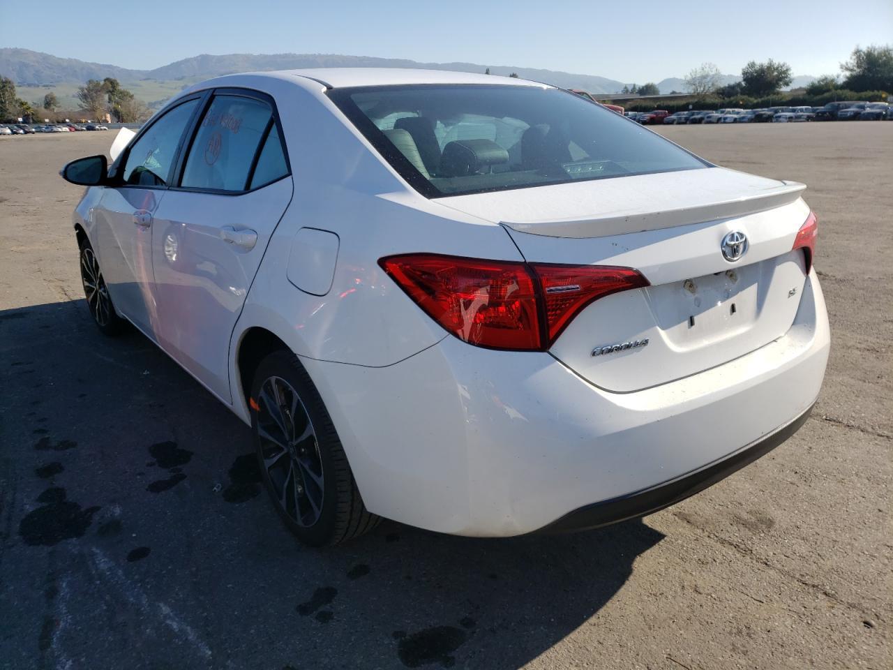 2017 TOYOTA COROLLA