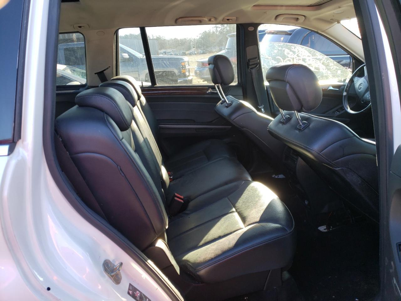 2011 MERCEDES-BENZ GL-Class