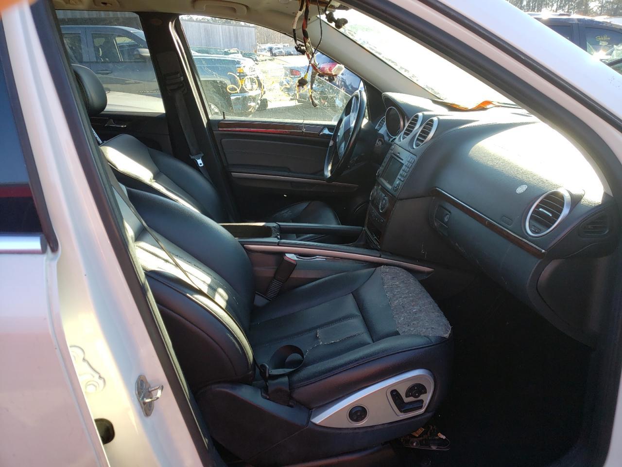 2011 MERCEDES-BENZ GL-Class