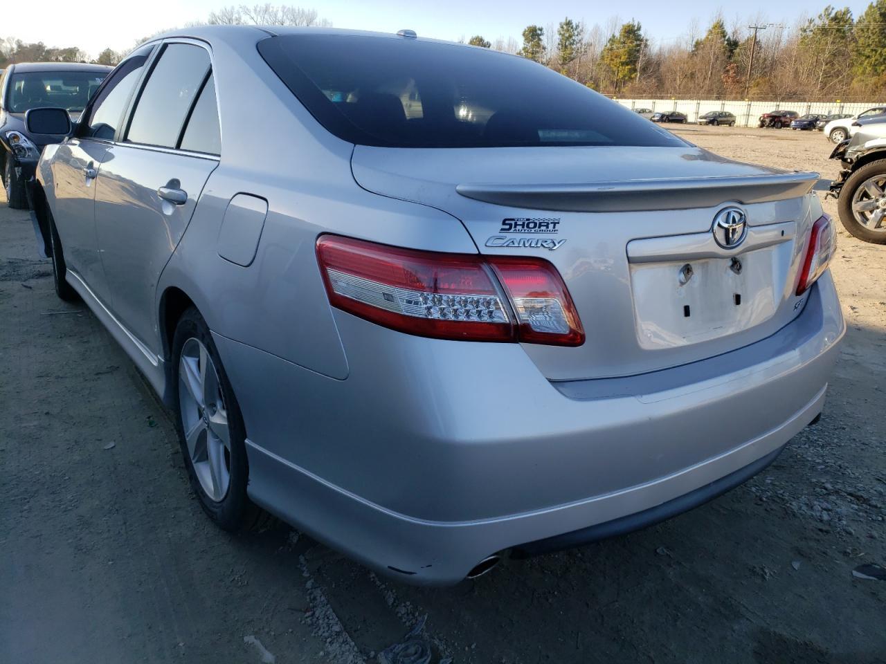 2011 TOYOTA CAMRY