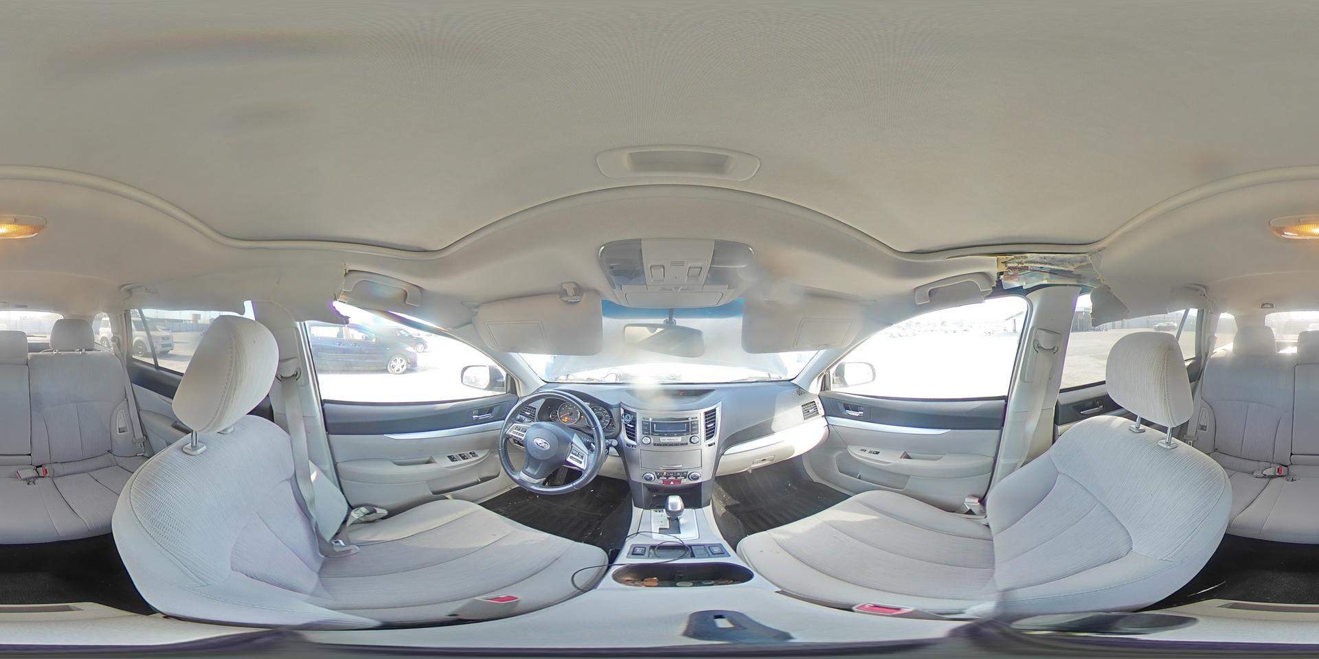 2013 SUBARU Outback