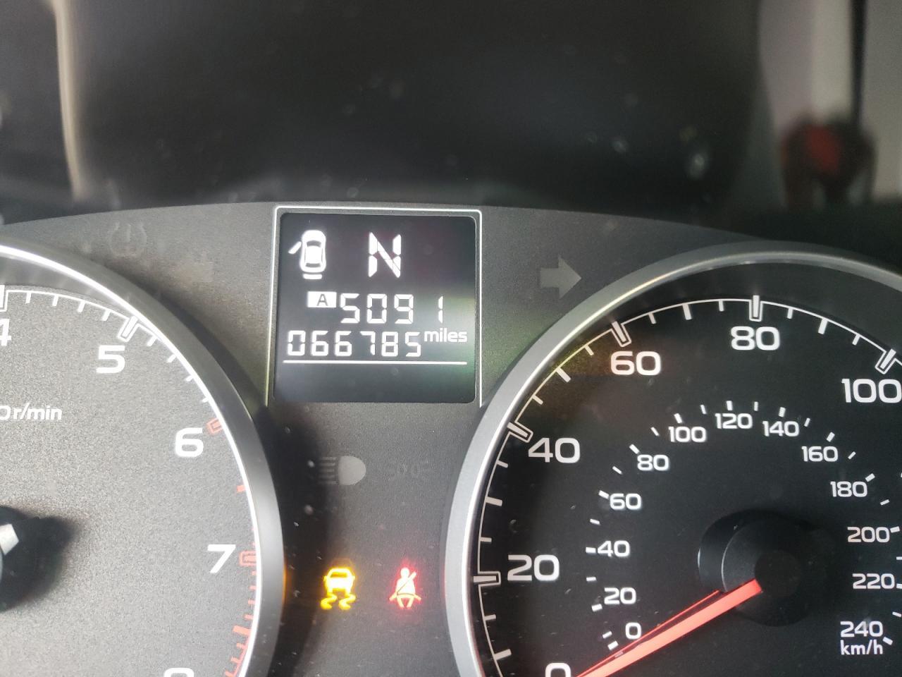 2013 SUBARU Outback
