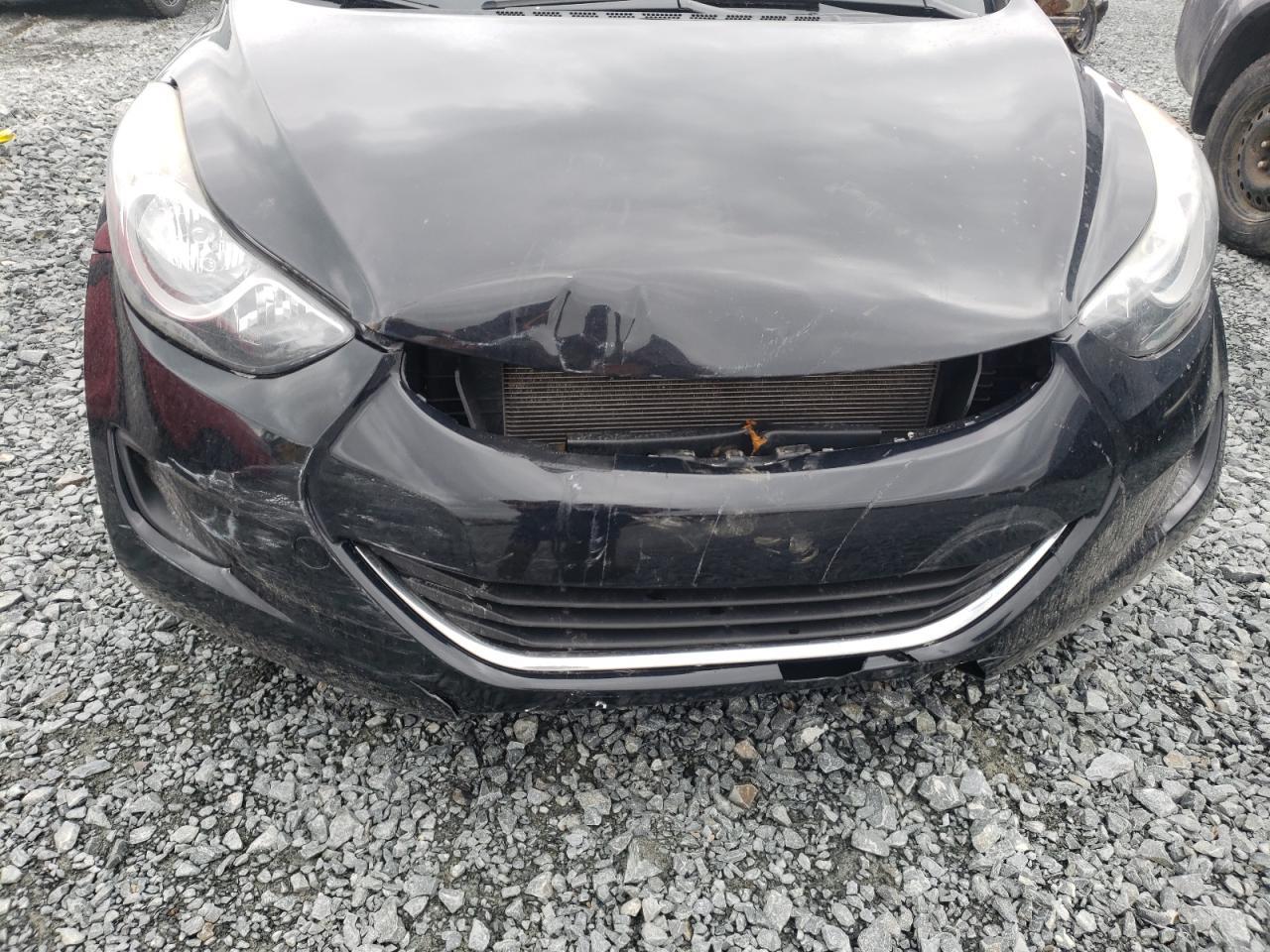 2012 HYUNDAI ELANTRA