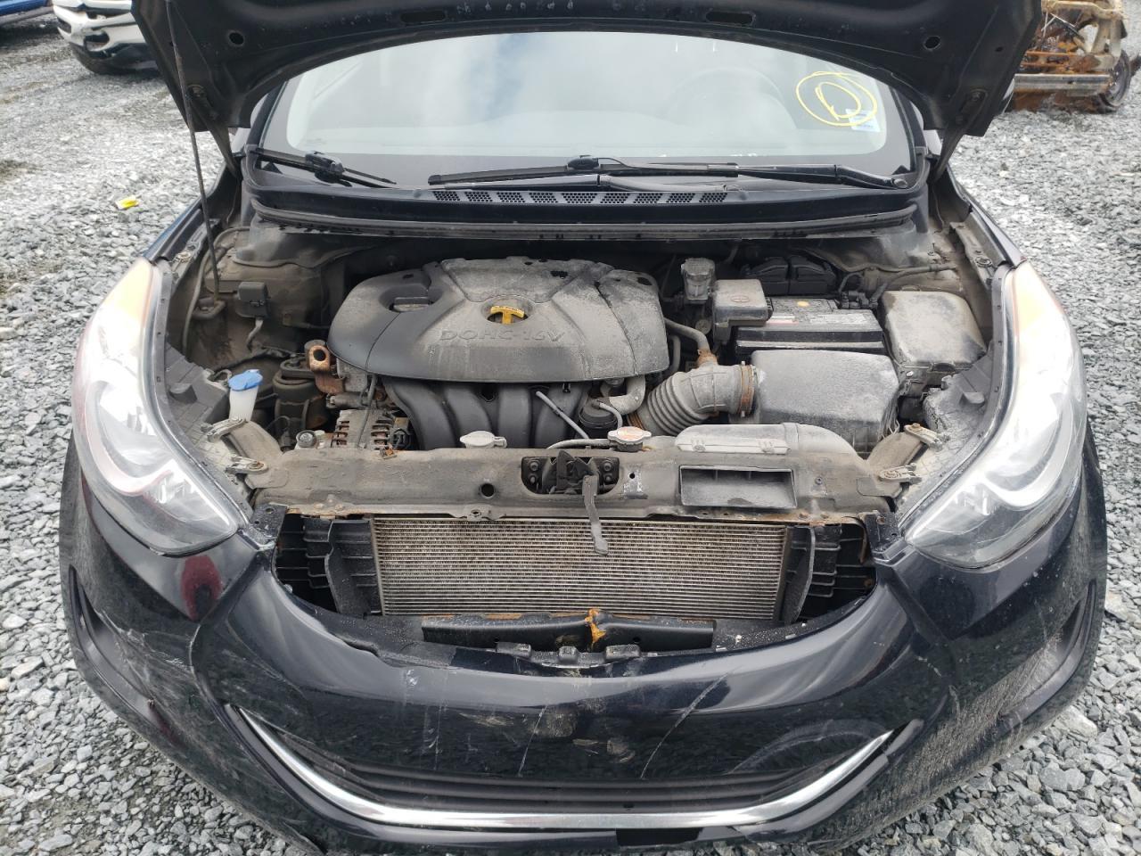 2012 HYUNDAI ELANTRA