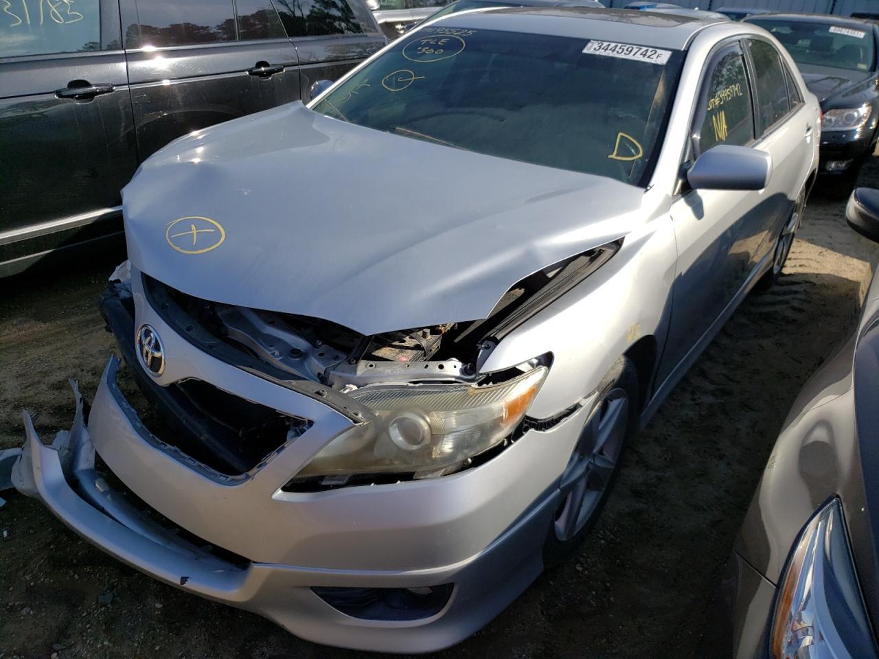 2011 TOYOTA CAMRY