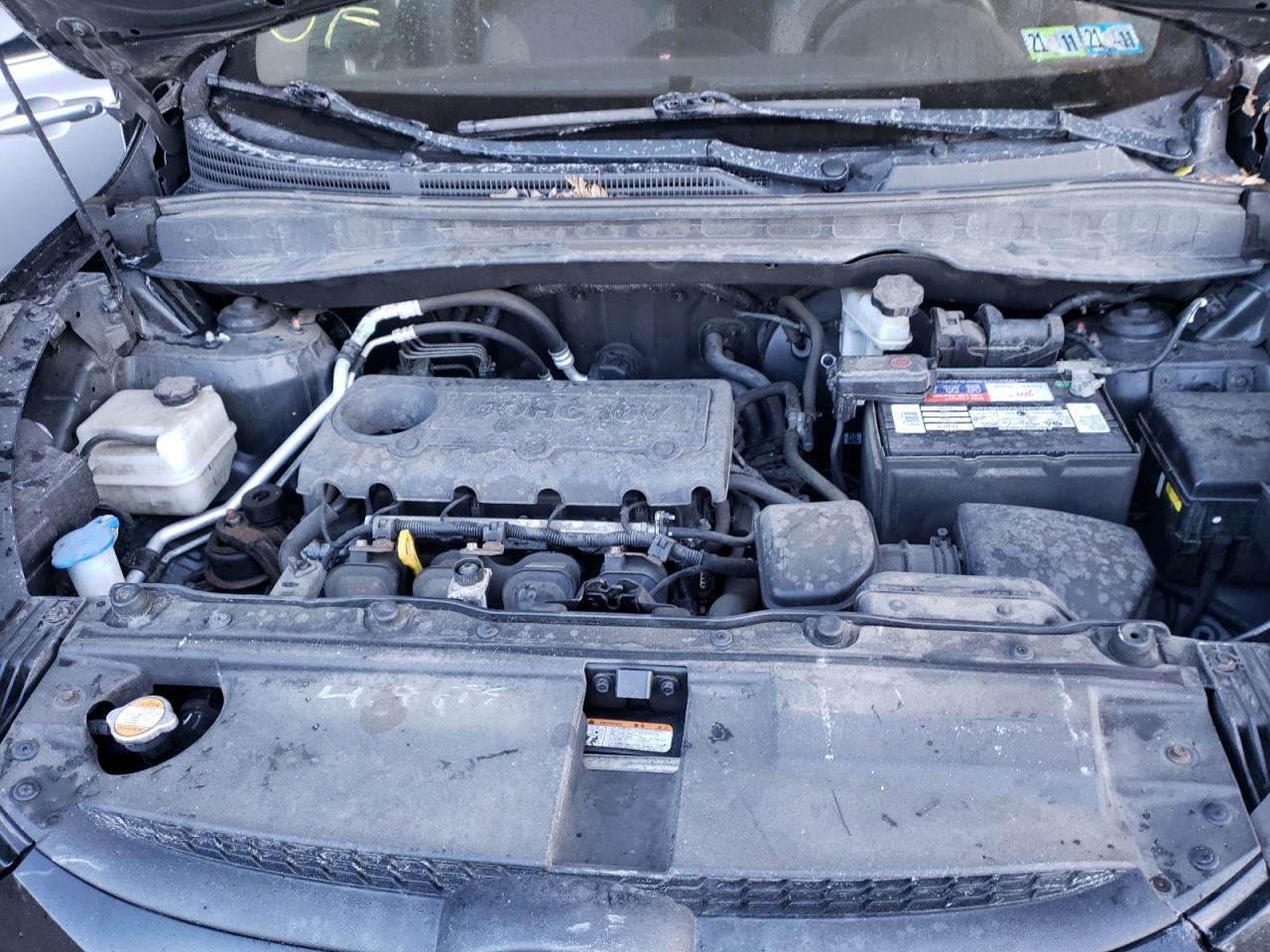 2011 HYUNDAI TUCSON
