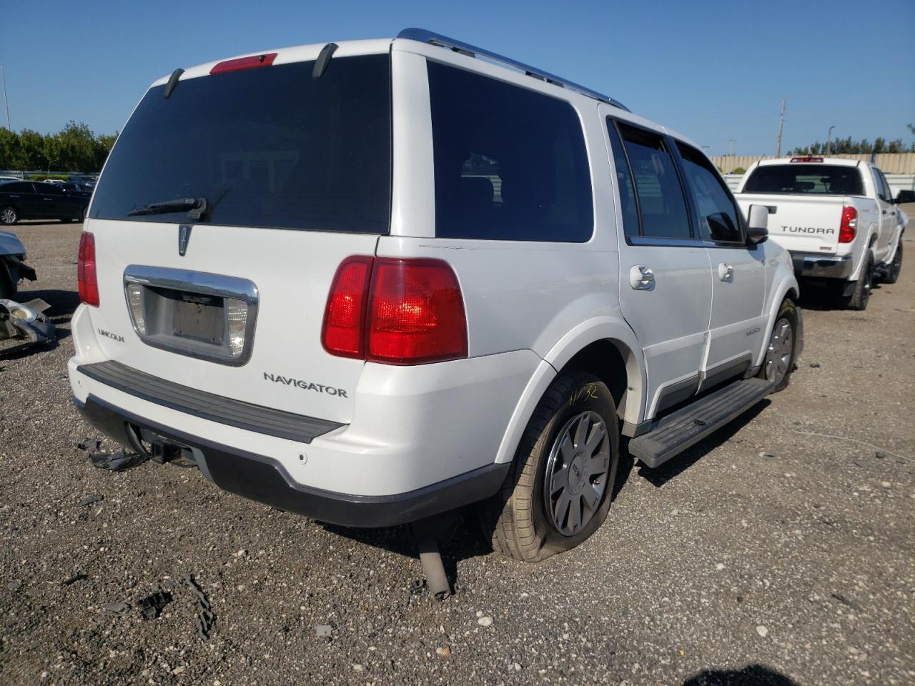 2004 LINCOLN Navigator