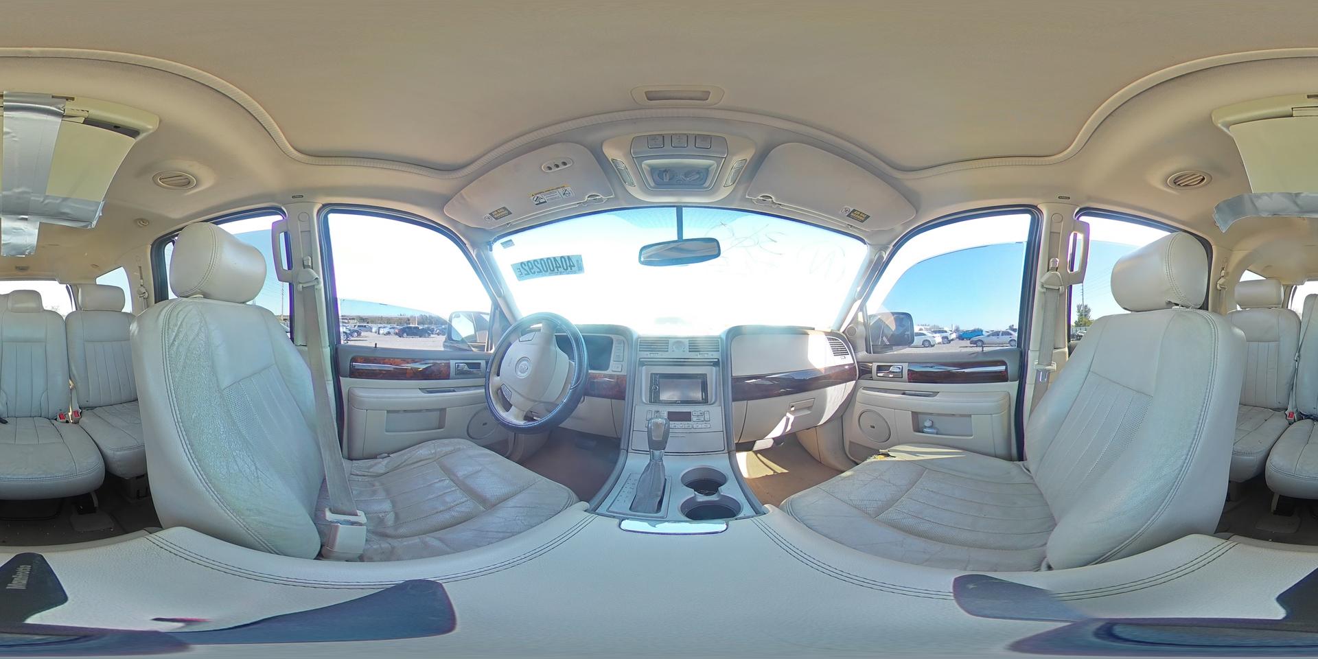 2004 LINCOLN Navigator